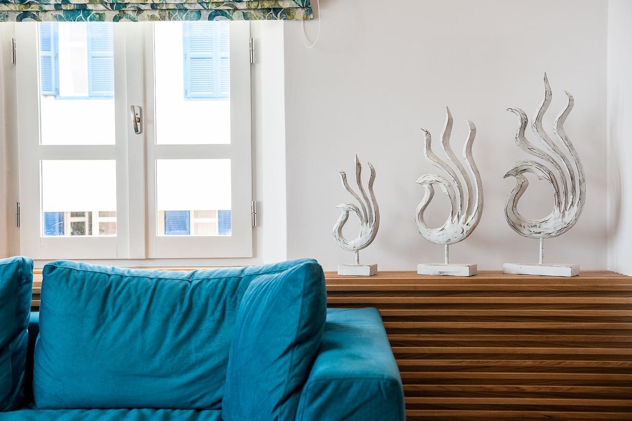 Avra Apartments Venetian Harbour Chania  Exterior photo
